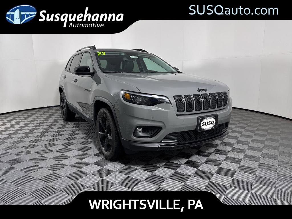 Used 2023 Jeep Cherokee Altitude Lux w/ Lux Elite Package