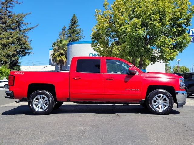 Used 2017 Chevrolet Silverado 1500 LT w/ All Star Edition AWD/4WD image 5