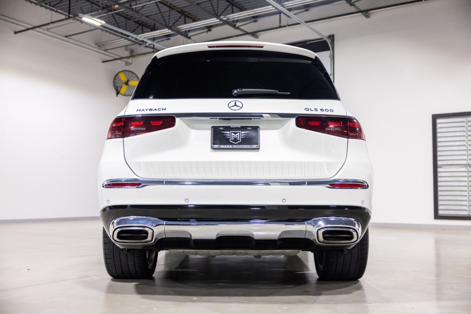 Used 2024 Mercedes-Benz Maybach GLS 600 4MATIC image 5