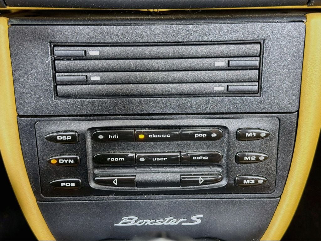 Used 2000 Porsche Boxster S RWD image 17