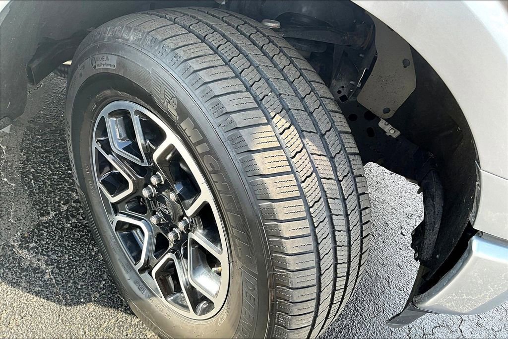 Used 2021 Ford F150 XLT w/ Equipment Group 302A High image 7