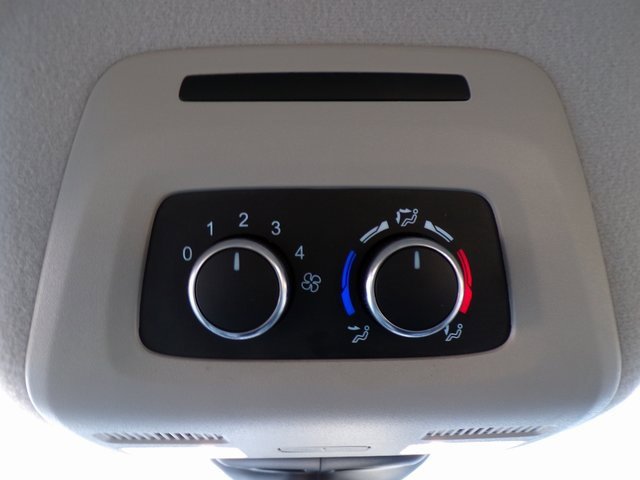 Used 2022 Ford Transit 350 XLT image 37