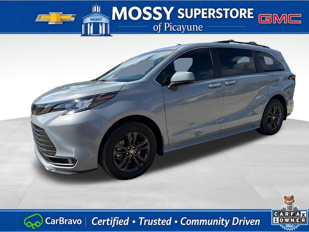Used 2024 Toyota Sienna XLE Woodland Edition