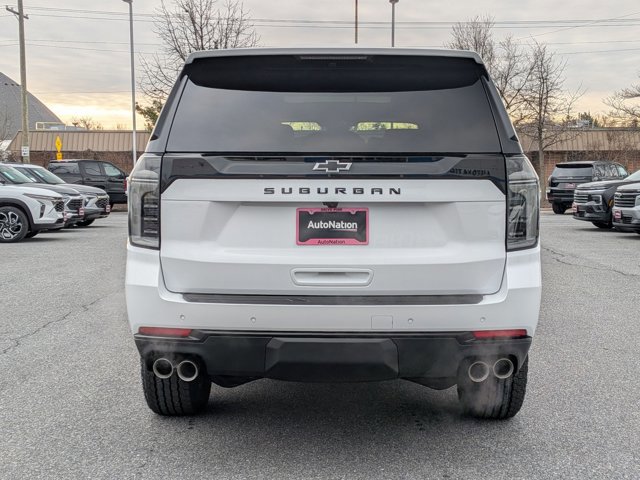 New 2026 Chevrolet Suburban Z71 image 8