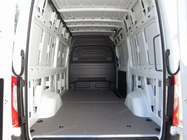 New 2025 Mercedes-Benz Sprinter 2500 image 19