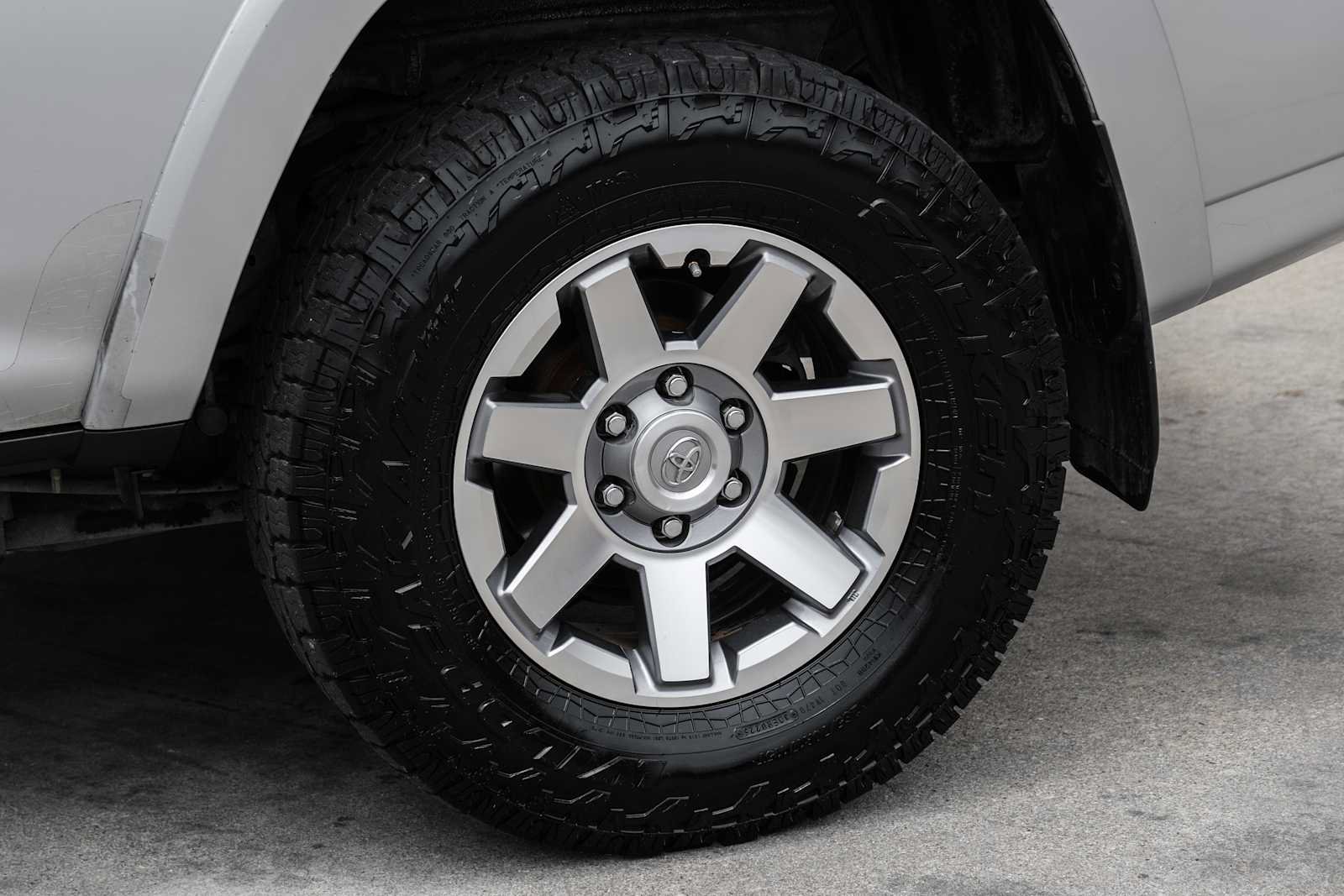 Used 2015 Toyota 4Runner Trail AWD/4WD image 54