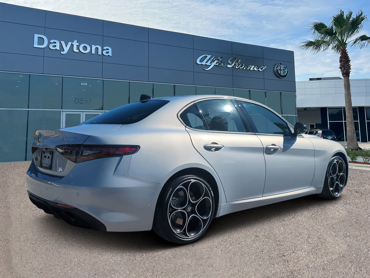 New 2025 Alfa Romeo Giulia w/ Driving Assist Package RWD image 3