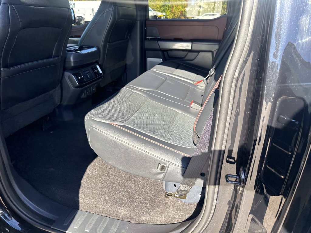 Used 2022 Ford F150 Lariat w/ Equipment Group 502A High AWD/4WD image 14