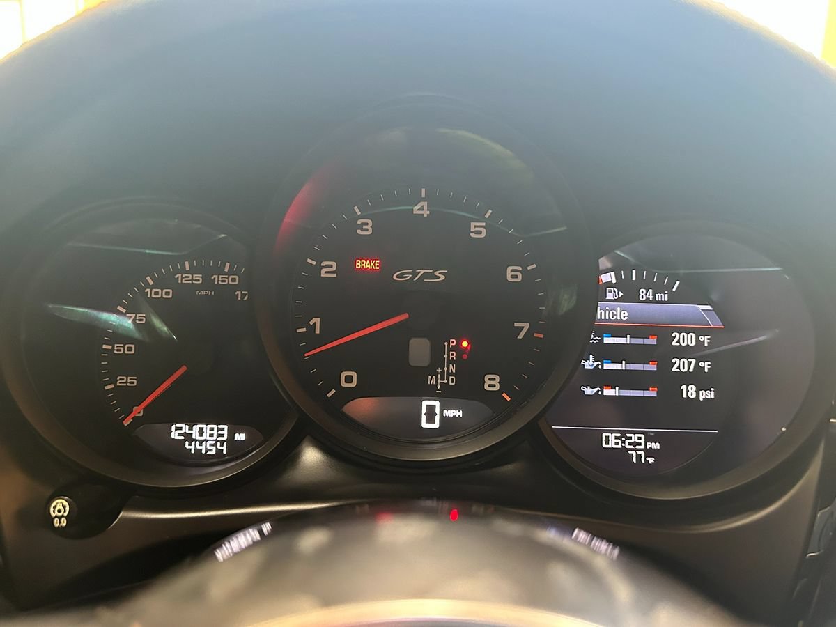 Used 2017 Porsche Macan GTS AWD/4WD image 27