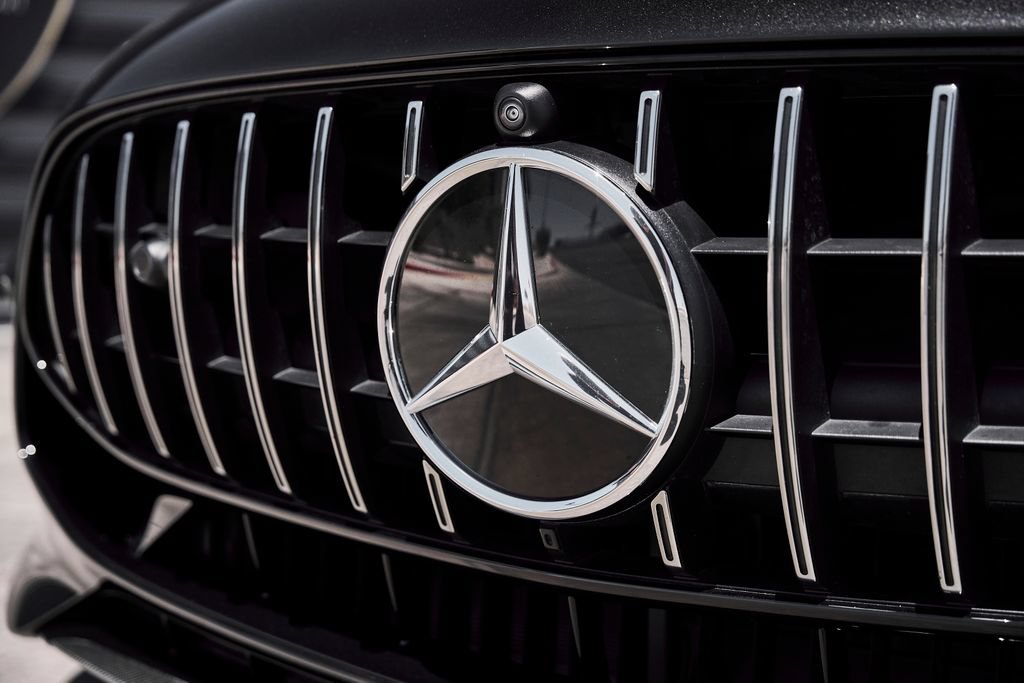 Used 2025 Mercedes-Benz AMG GT 63 image 8