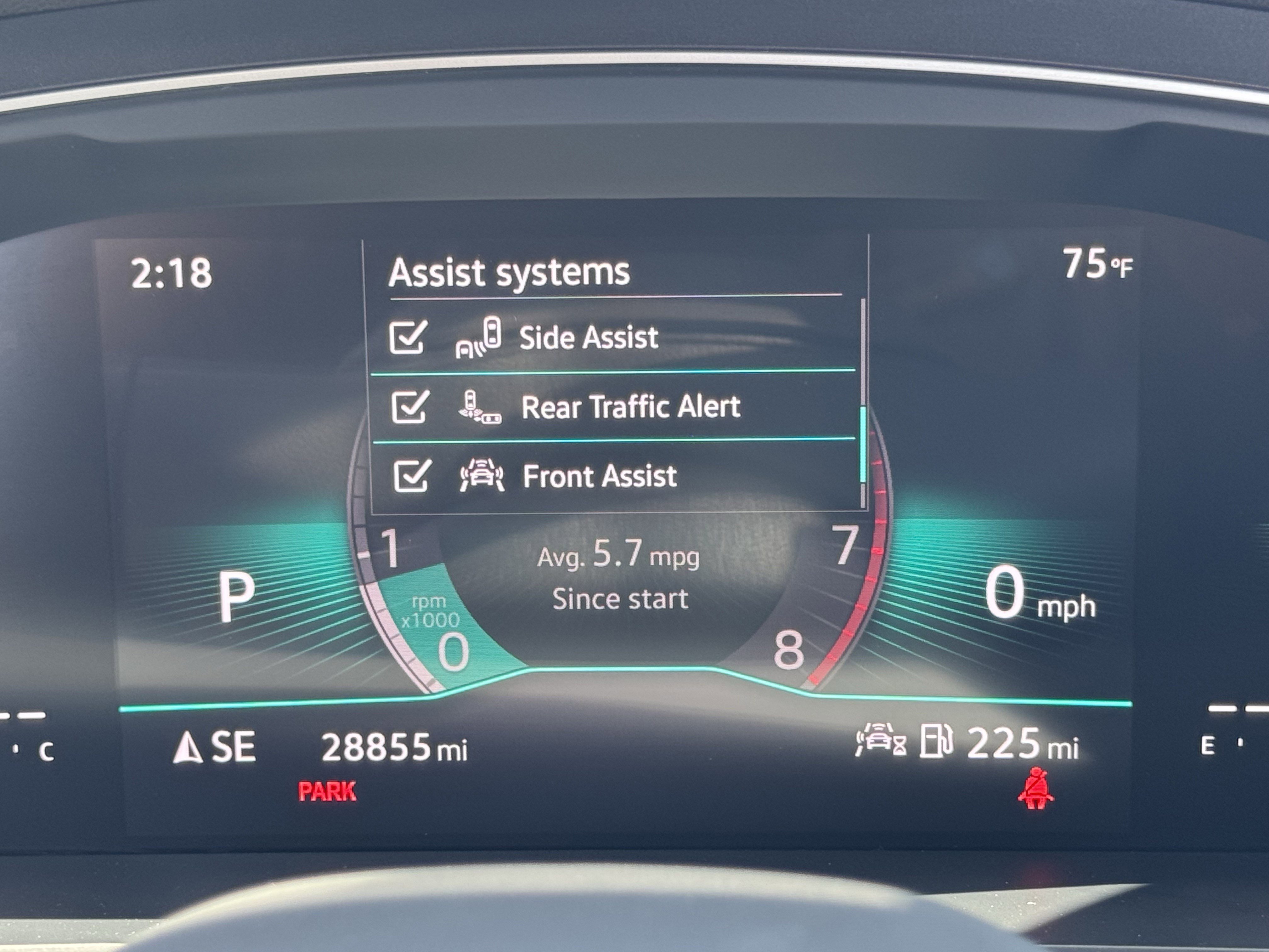 Used 2024 Volkswagen Tiguan SE R-Line FWD image 23
