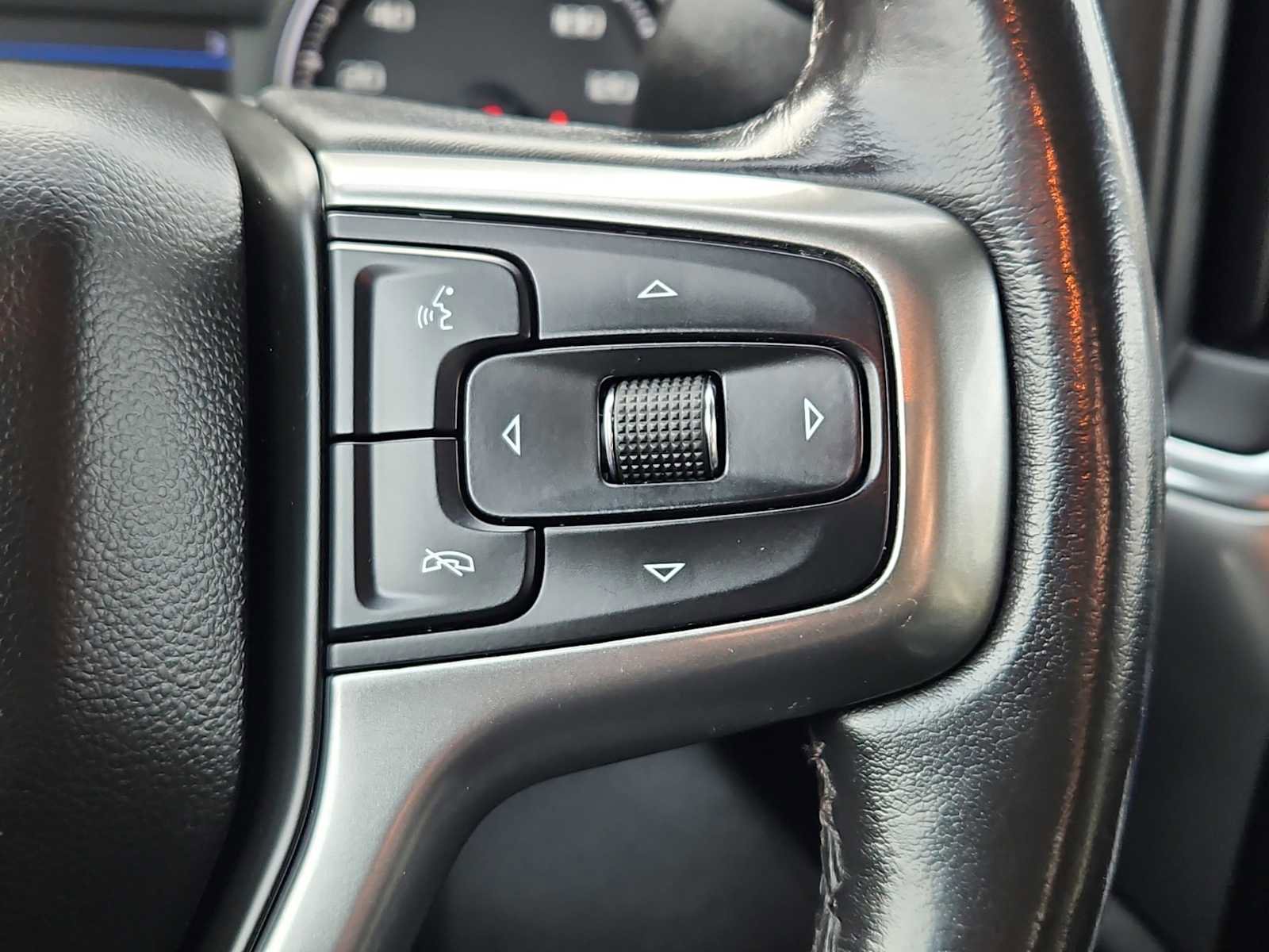 Used 2020 Chevrolet Silverado 2500 LTZ image 26