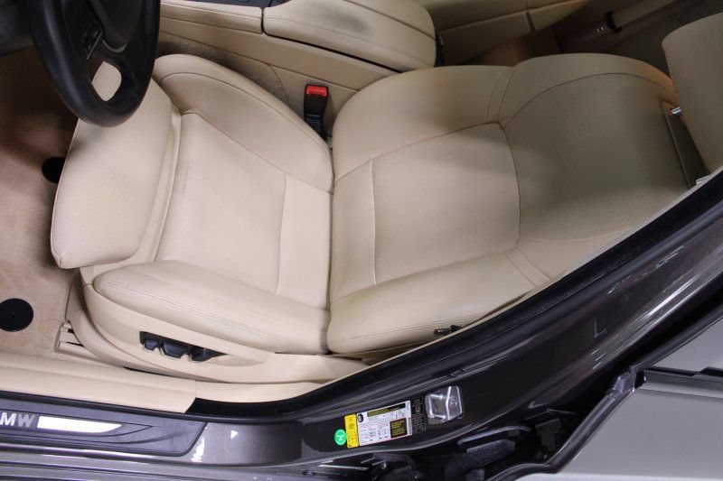 Used 2011 BMW 535i Sedan w/ Active Ventilated Seat Pkg RWD image 25