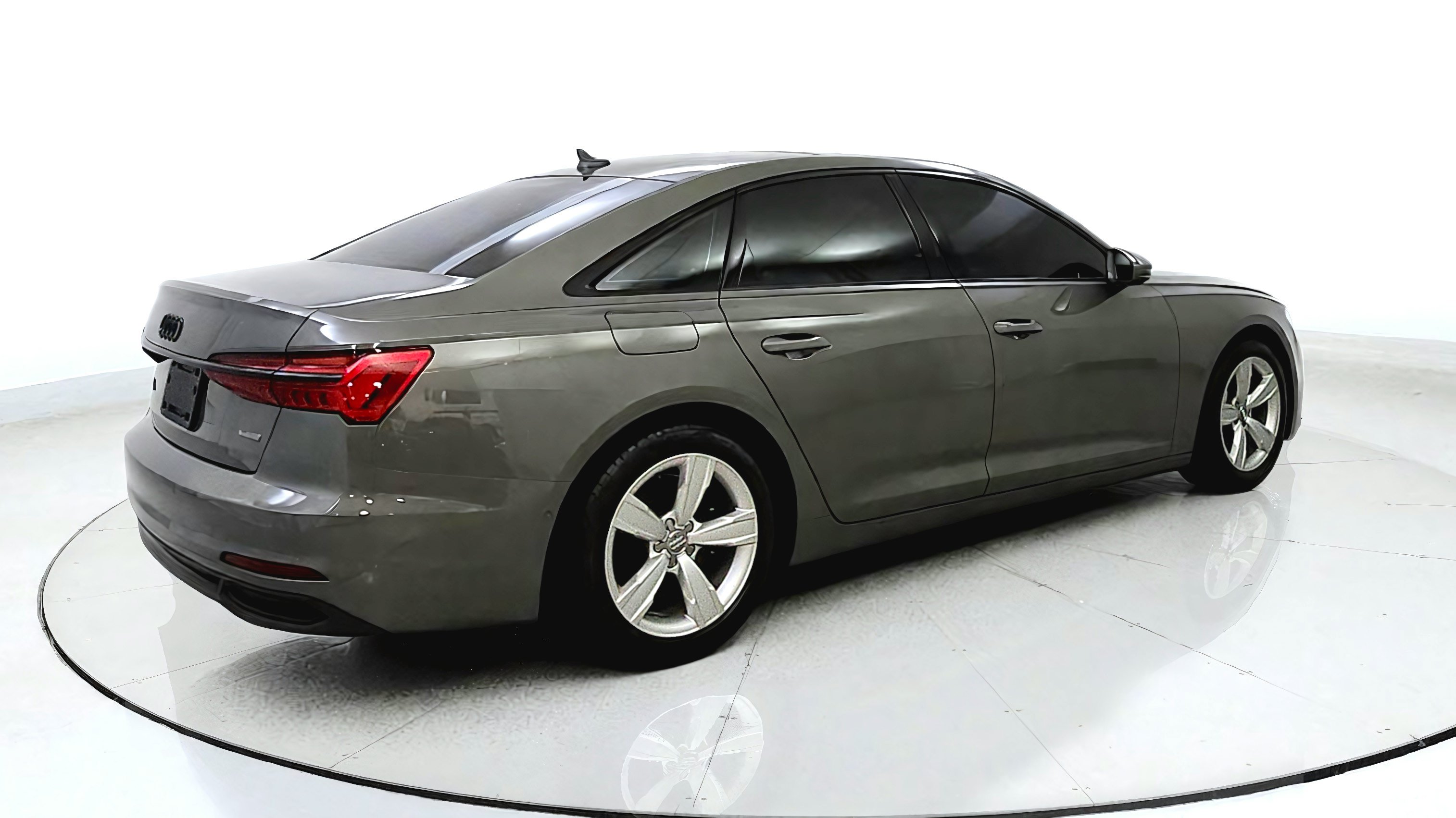 Used 2023 Audi A6 2.0T Premium w/ Convenience Package AWD/4WD image 7