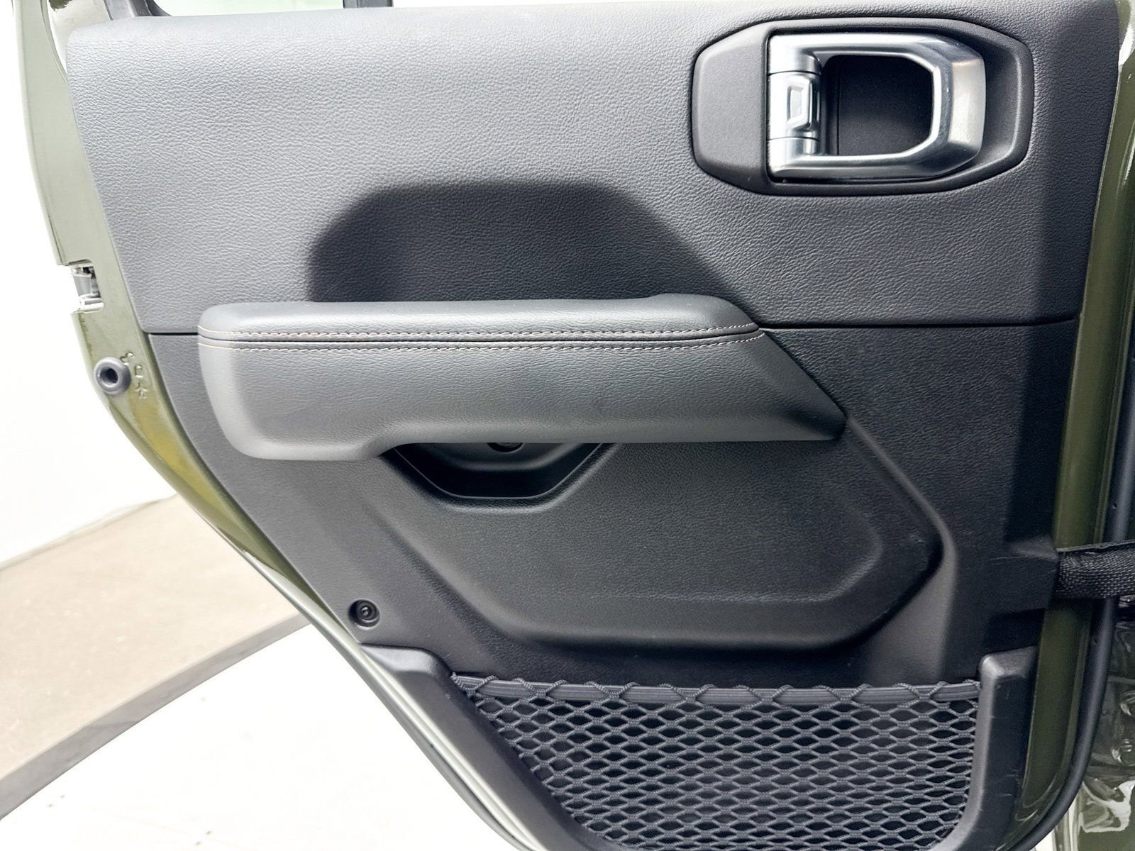 Used 2023 Jeep Wrangler Rubicon 392 w/ Dual Top Group image 46