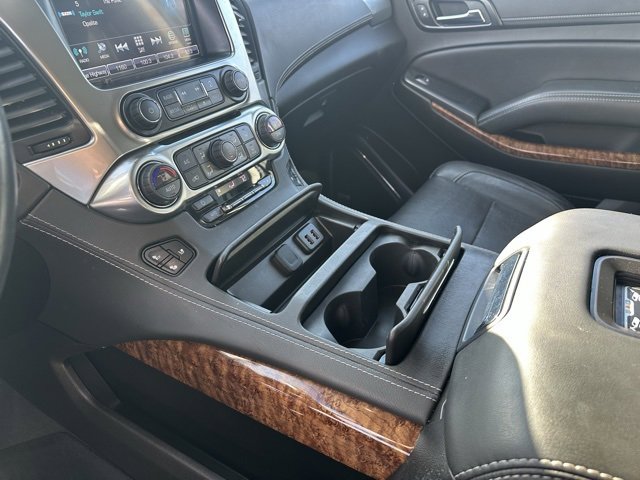 Certified 2020 Chevrolet Suburban Premier w/ Premier 6.2L Value Package image 12