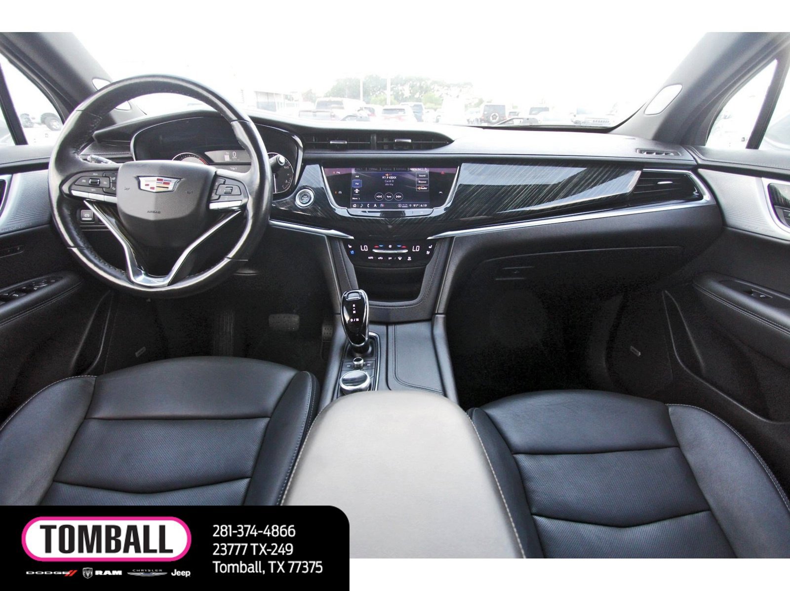Used 2023 Cadillac XT6 Premium Luxury FWD image 10