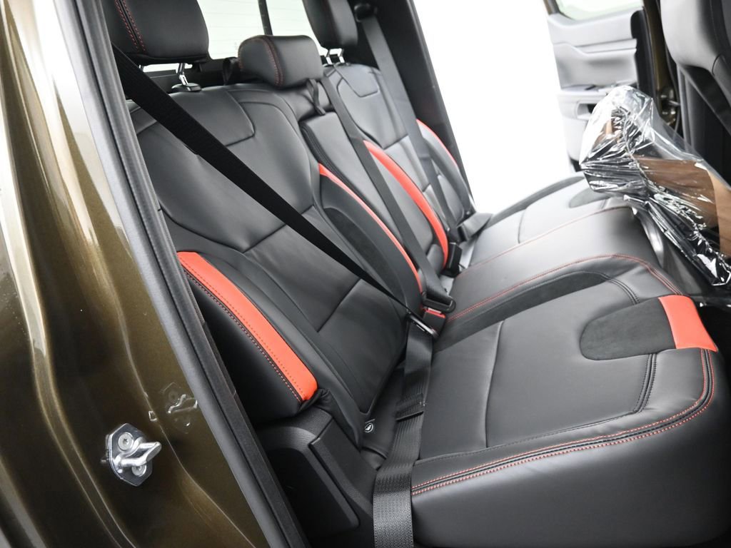 New 2025 Ford Ranger Raptor image 24
