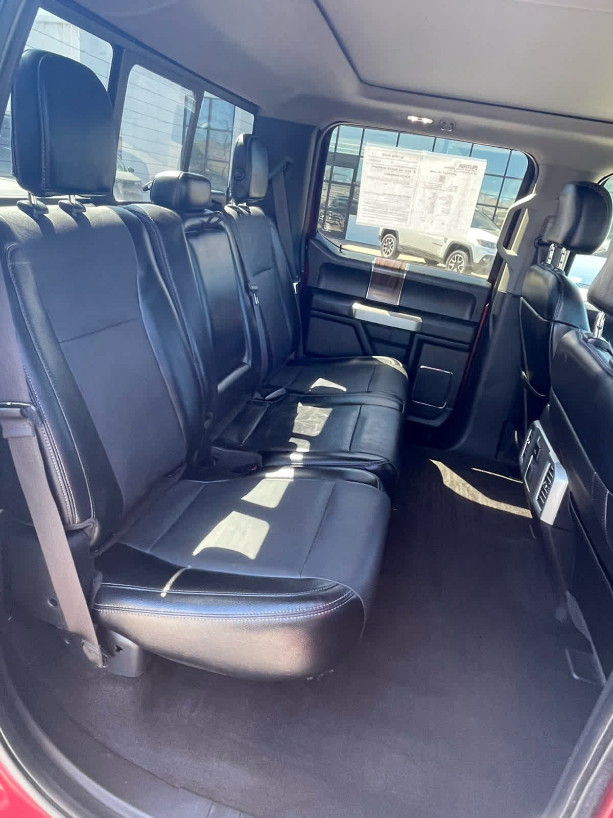 Used 2015 Ford F150 Lariat AWD/4WD image 26