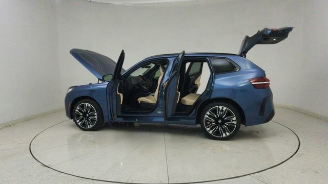 Used 2025 BMW X3 xDrive30i w/ Premium Package image 73