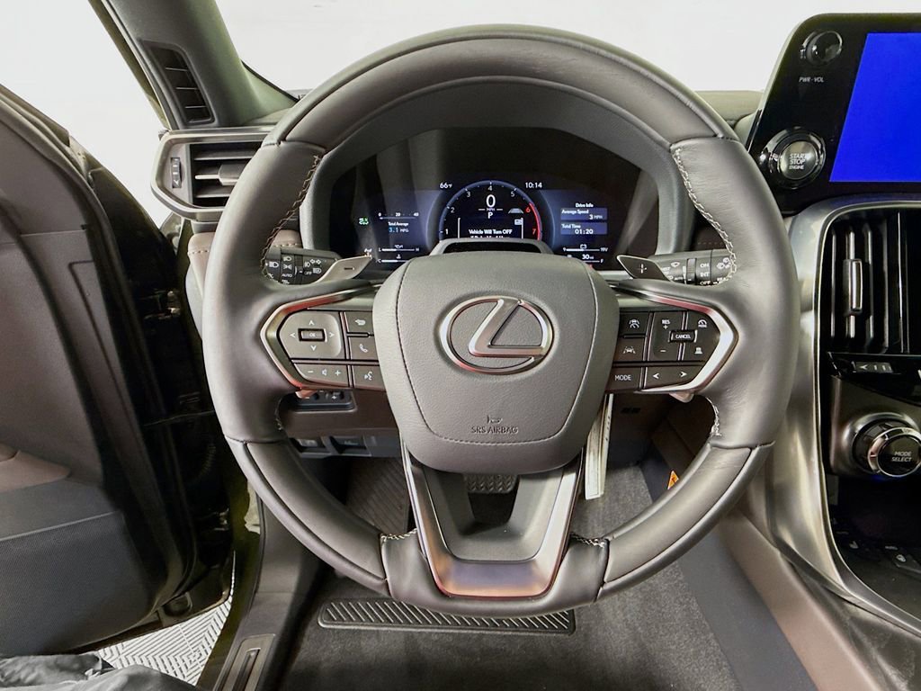 New 2026 Lexus LX 600 4WD w/ Luxury Package image 10