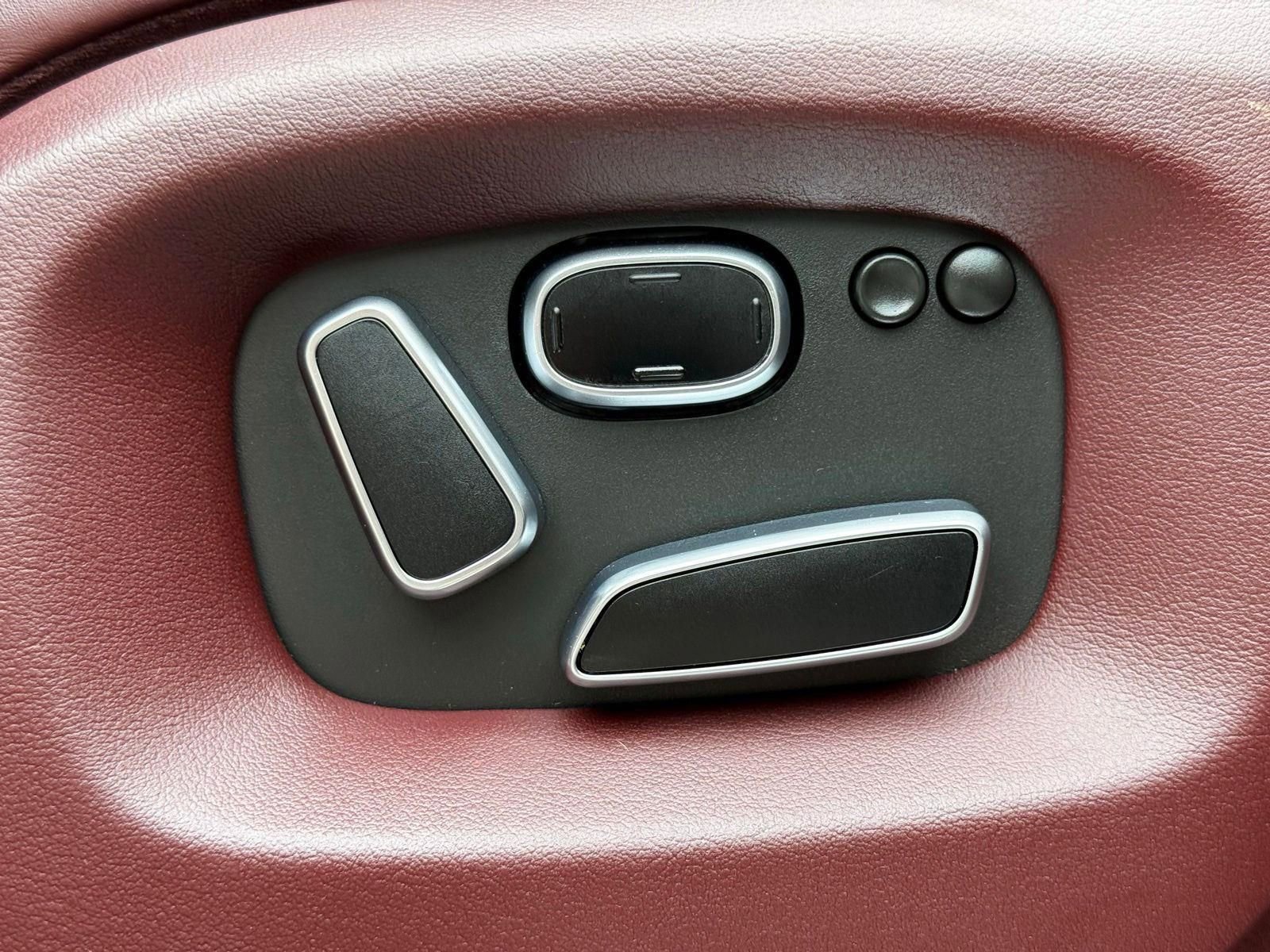 Used 2015 Land Rover Range Rover Autobiography AWD/4WD image 34