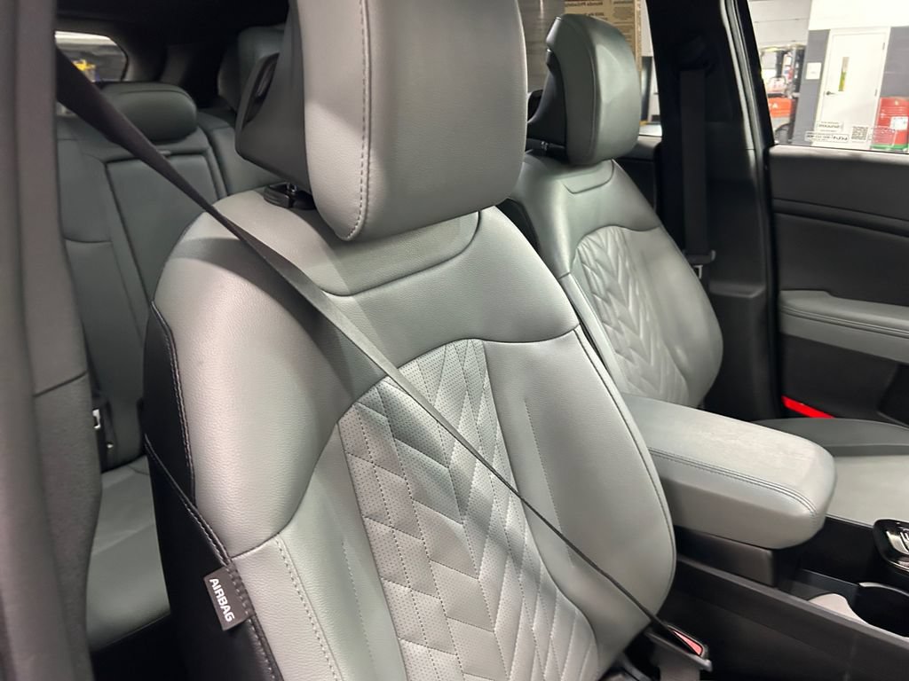 Used 2023 Kia Sportage X-Line w/ X-Line Premium Package AWD/4WD image 17