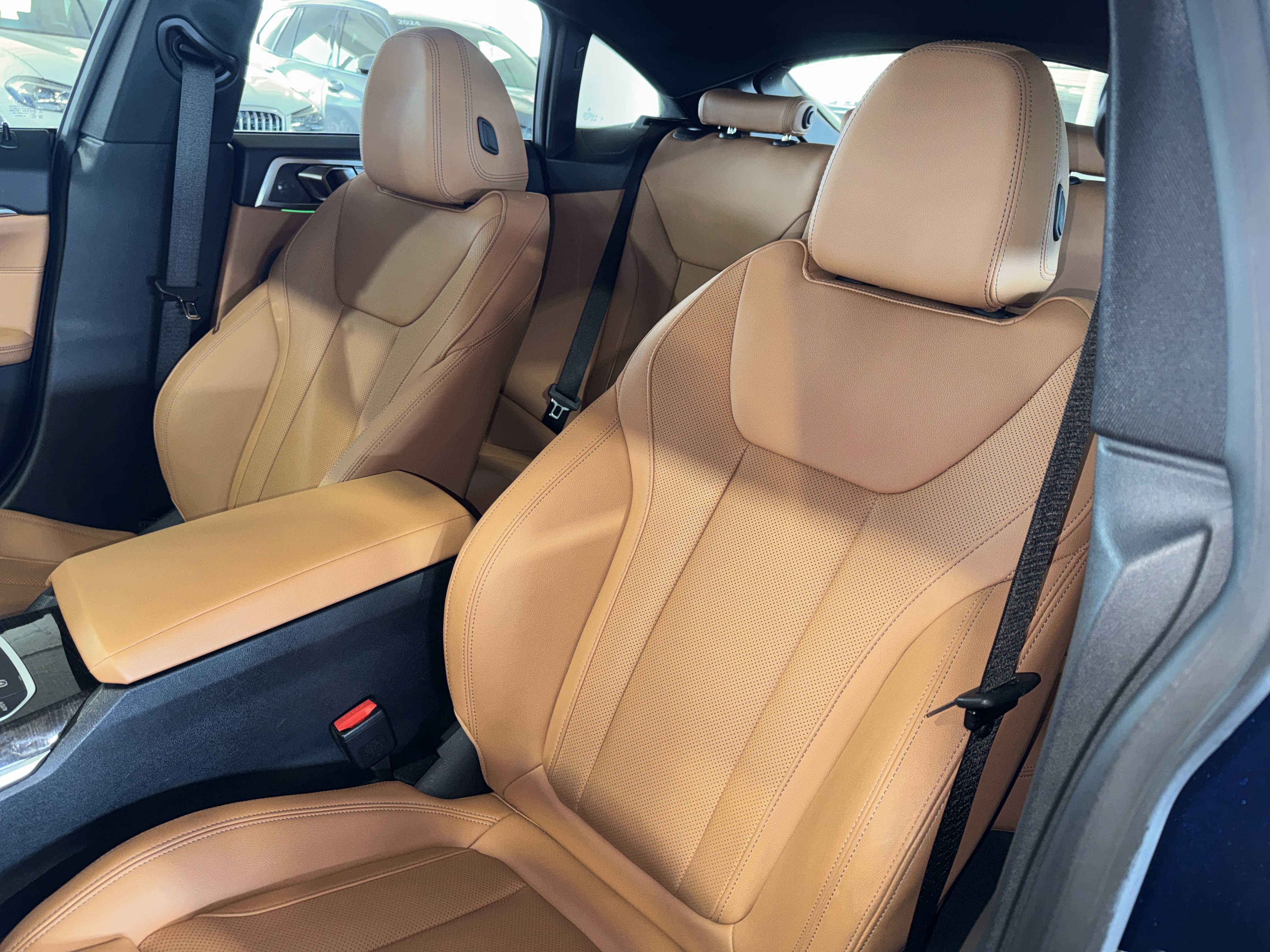 Used 2023 BMW i4 eDrive35 image 32