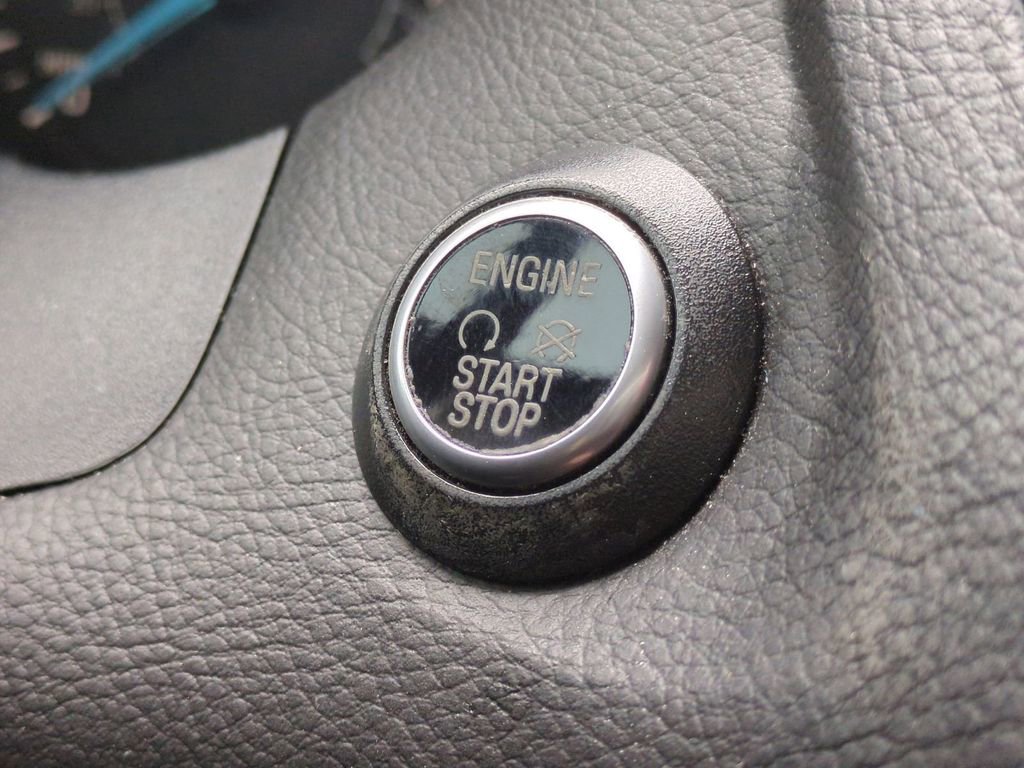 Used 2017 Ford Focus Titanium w/ Titanium Technology Package image 28