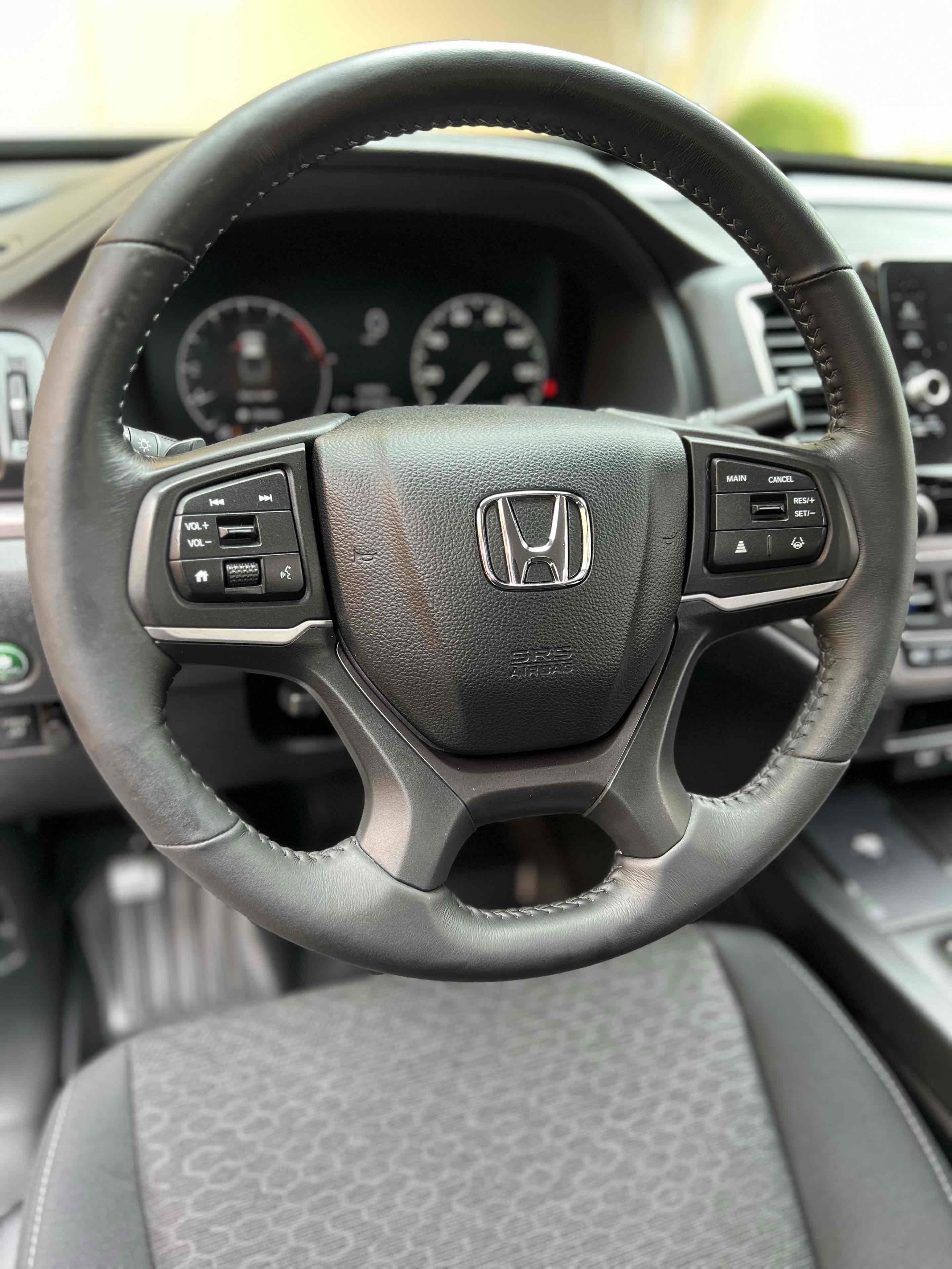 Used 2025 Honda Ridgeline Sport image 33