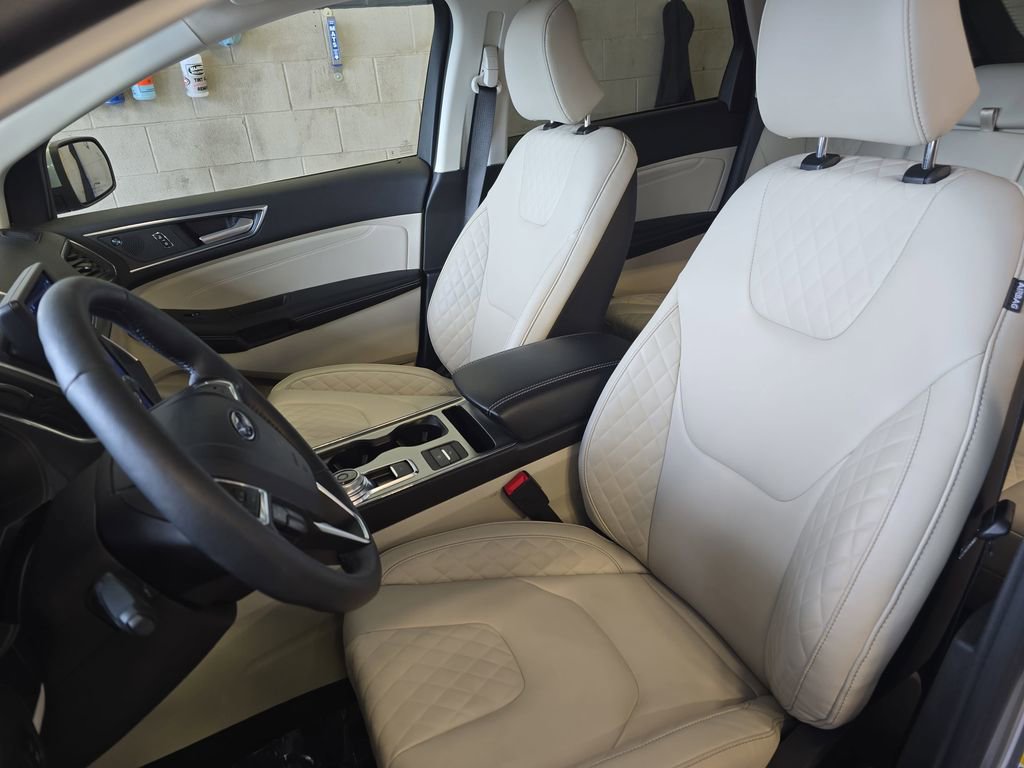 Used 2024 Ford Edge Titanium AWD/4WD image 15