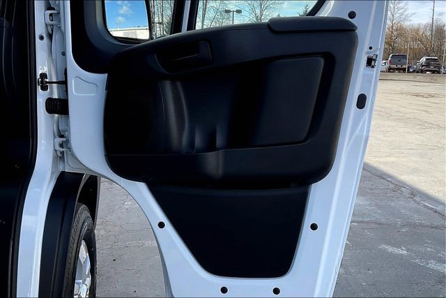 New 2025 RAM ProMaster 2500 w/ Quick Order Package 22G SLT image 22