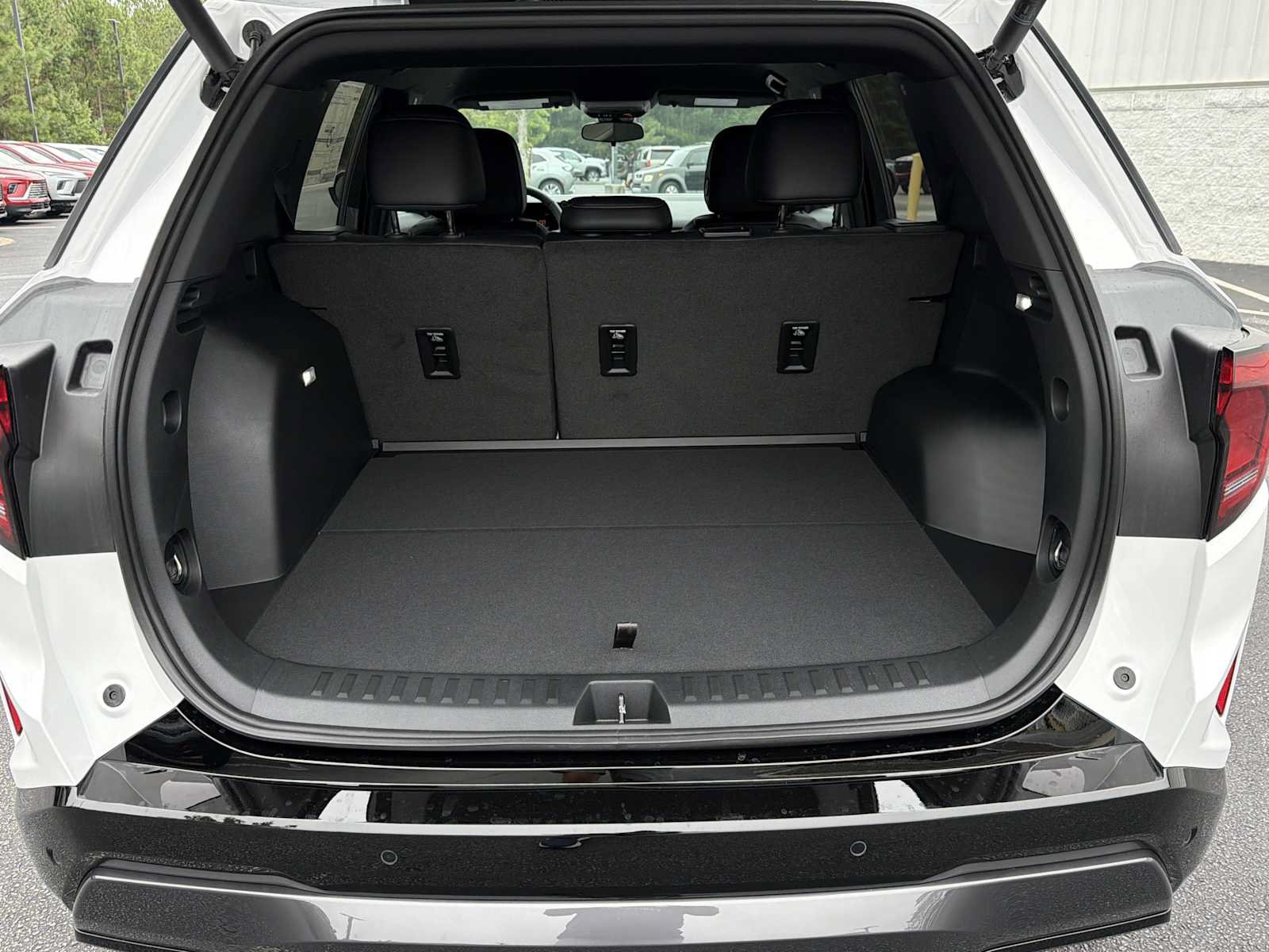 New 2027 GMC Terrain AT4 AWD/4WD image 28