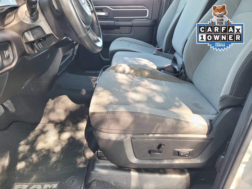 Used 2024 RAM 2500 Big Horn AWD/4WD image 20