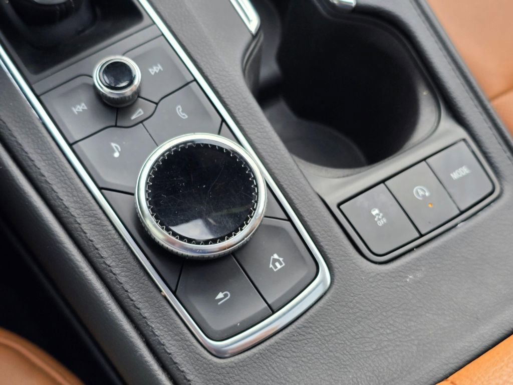 Used 2022 Cadillac XT4 Sport image 31