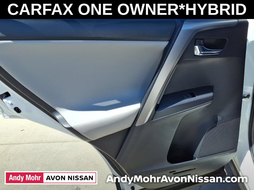 Used 2017 Toyota RAV4 XLE w/ All Weather Liner Package AWD/4WD image 31