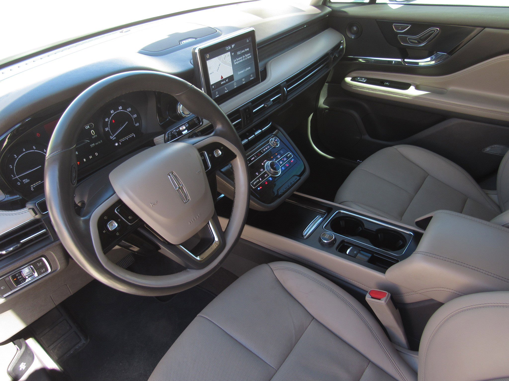 Used 2020 Lincoln Corsair Reserve image 18