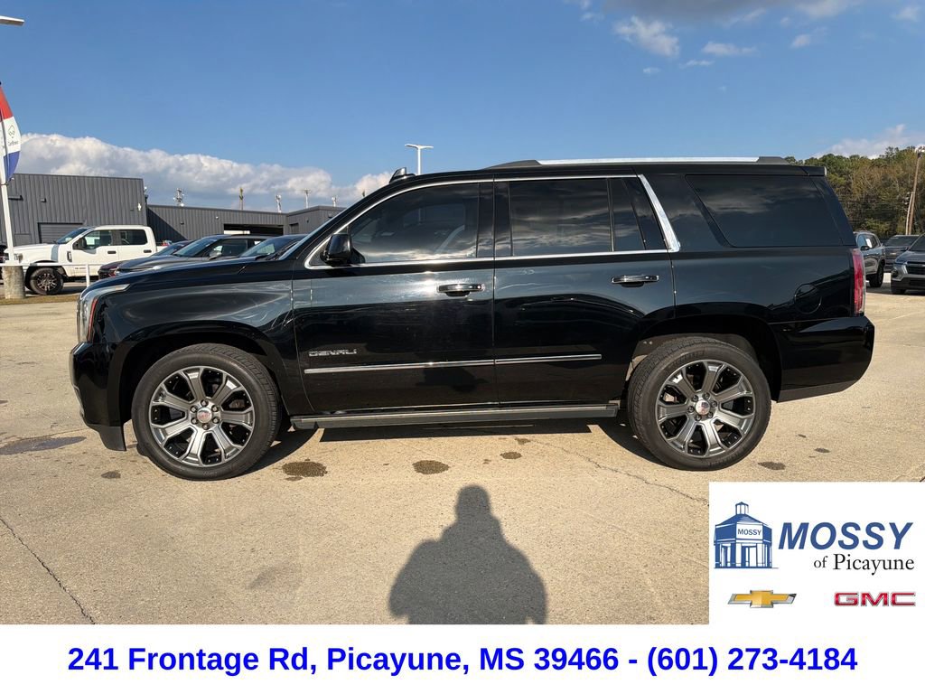 Used 2015 GMC Yukon Denali w/ Premium Package image 2