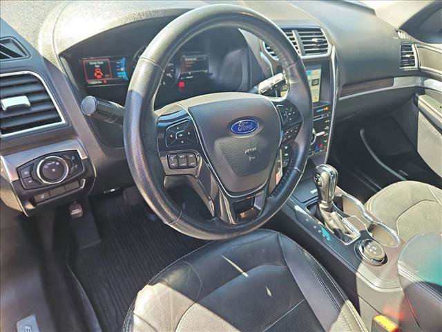 Used 2018 Ford Explorer Limited image 10