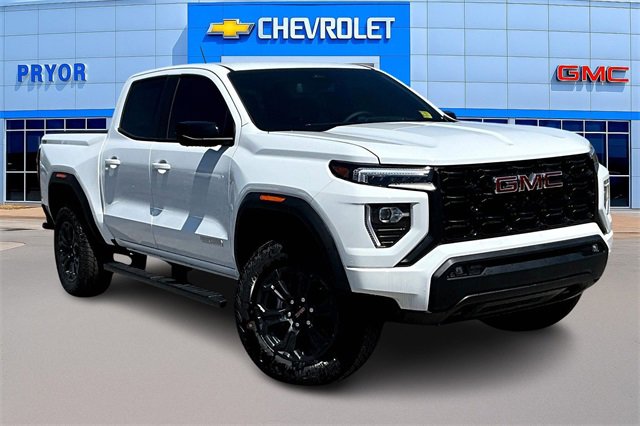 New 2025 GMC Canyon Elevation w/ Convenience Package image 1