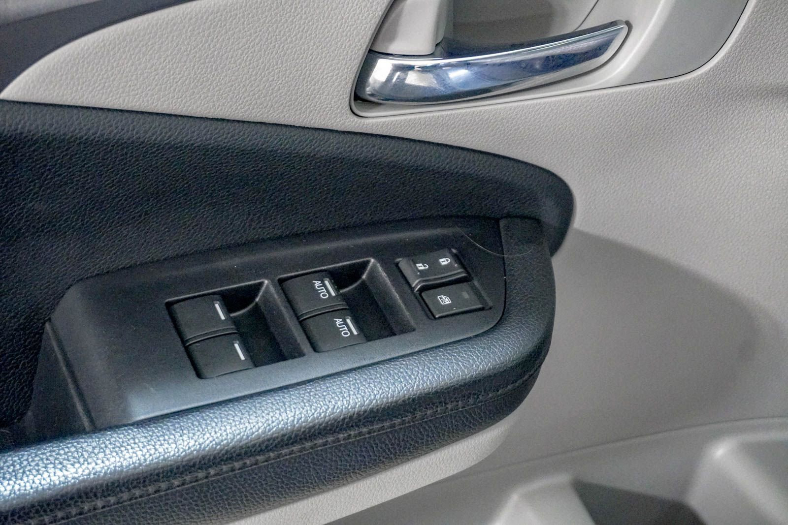 Used 2018 Honda Pilot EX-L image 19