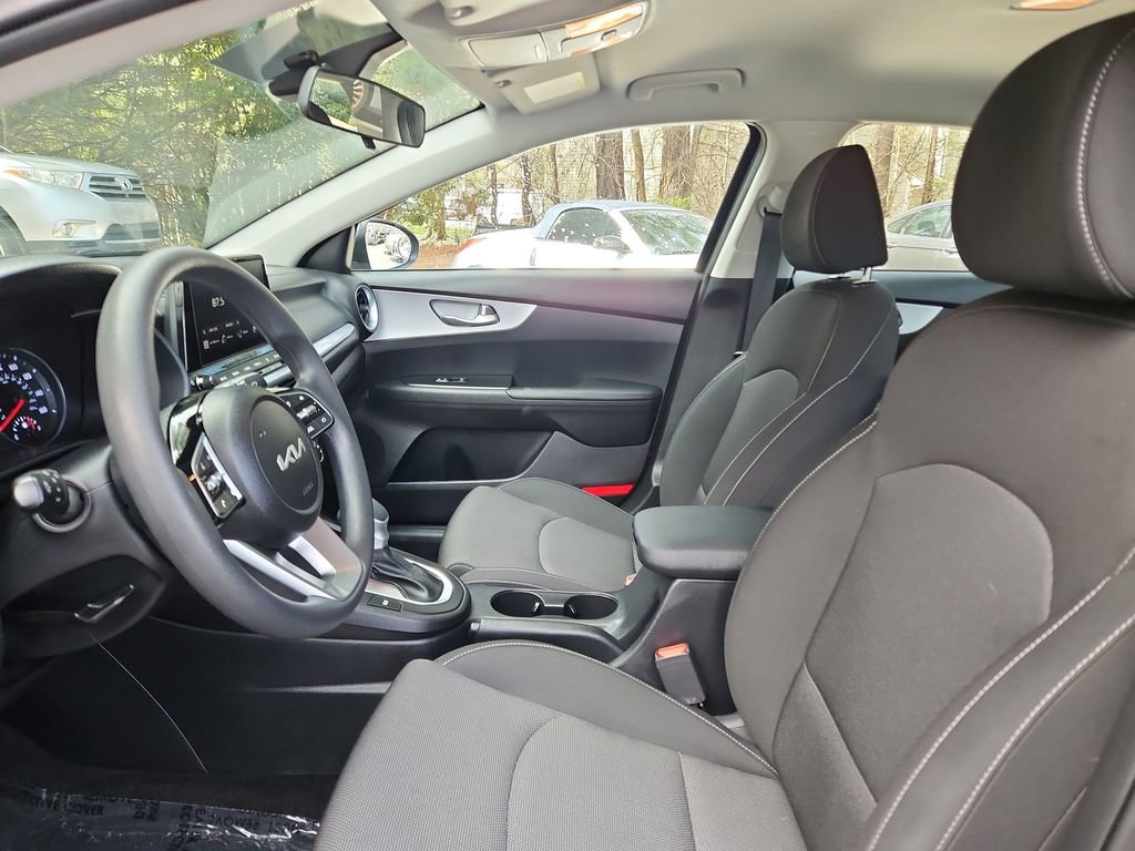 Used 2024 Kia Forte LXS image 20