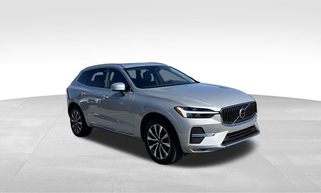 Used 2023 Volvo XC60 B5 Plus w/ Climate Package AWD/4WD image 37