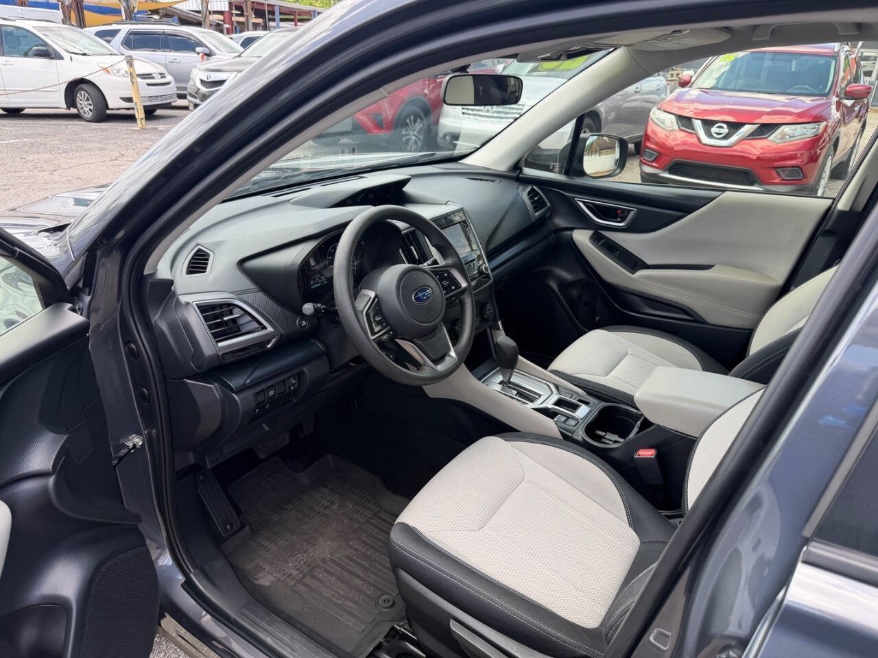 Used 2023 Subaru Forester AWD/4WD image 10