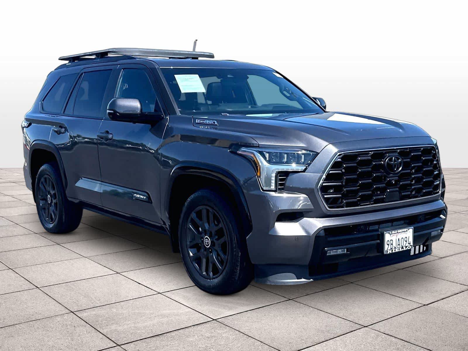 Used 2024 Toyota Sequoia Platinum AWD/4WD image 3