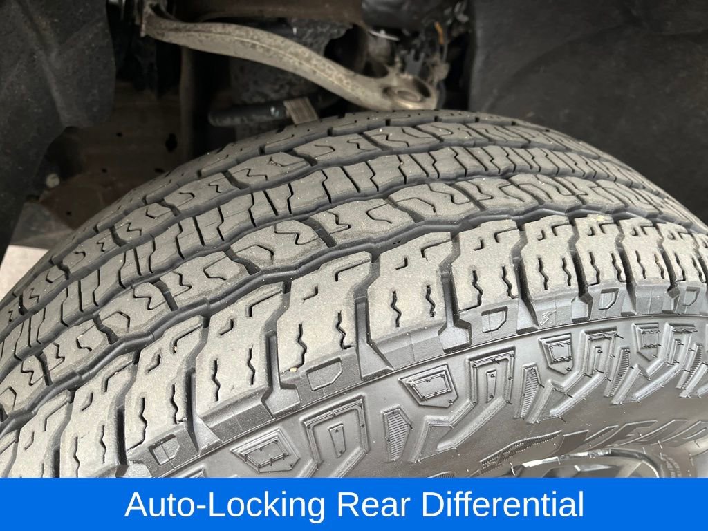 Certified 2024 Chevrolet Silverado 1500 RST w/ Z71 Off-Road Package image 34