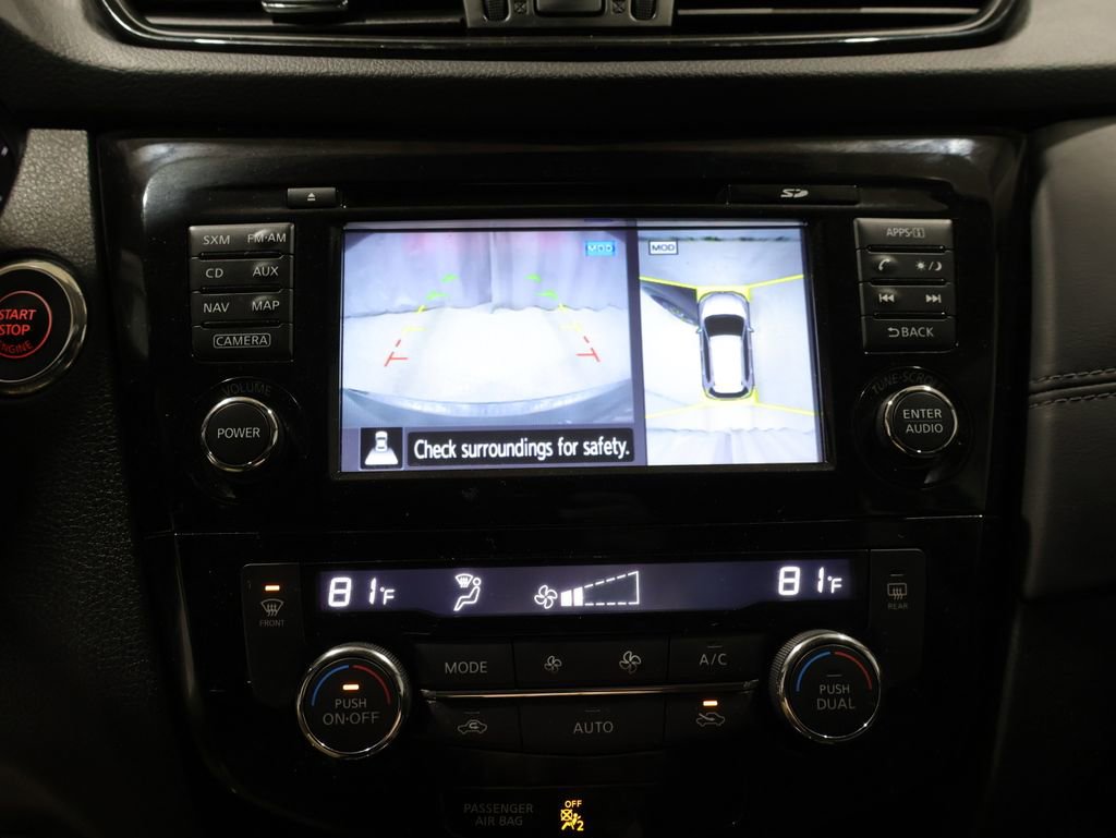 Used 2017 Nissan Rogue SL image 28