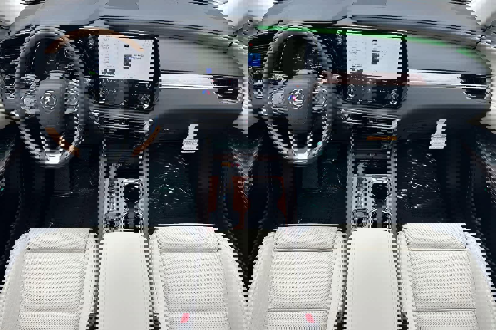 New 2026 Lexus RX 450h Luxury image 3