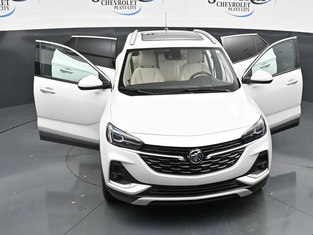 Used 2021 Buick Encore GX Essence w/ Experience Buick Package FWD image 34