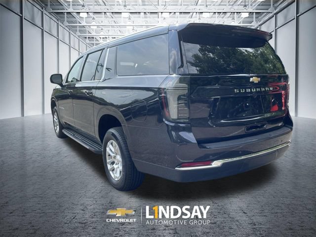 Certified 2026 Chevrolet Suburban LT w/ Comfort Package AWD/4WD image 6